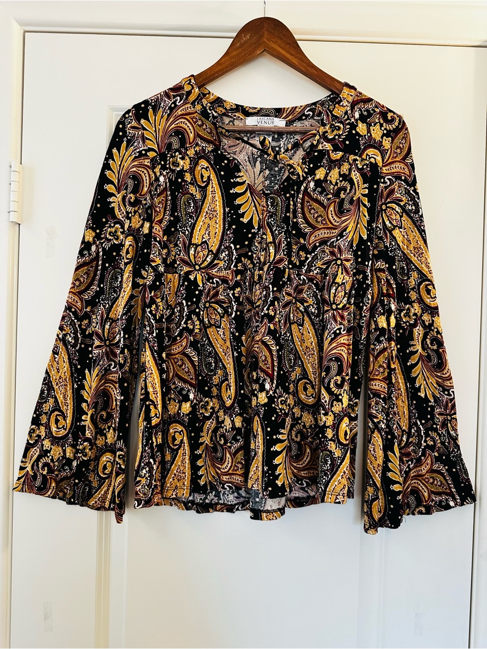 VENUS Black & Gold Paisley V-Neck Long Sleeve Blouse - Flowy Fit
